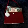 Bolso para libro tejido a crochet rojo