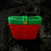 Funda para Kindle tejida a crochet frutilla