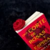 Marcapáginas de rosa roja tejido a crochet